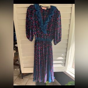 Susan Freis Vintage Womens Dress Purple Size medium Midi Floral Ruffle Collared